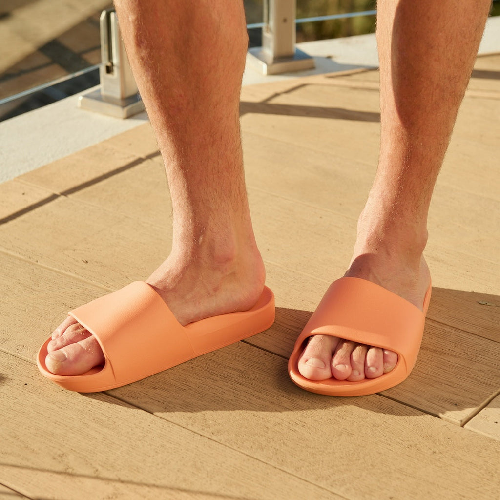 Slides - Classic Peach
